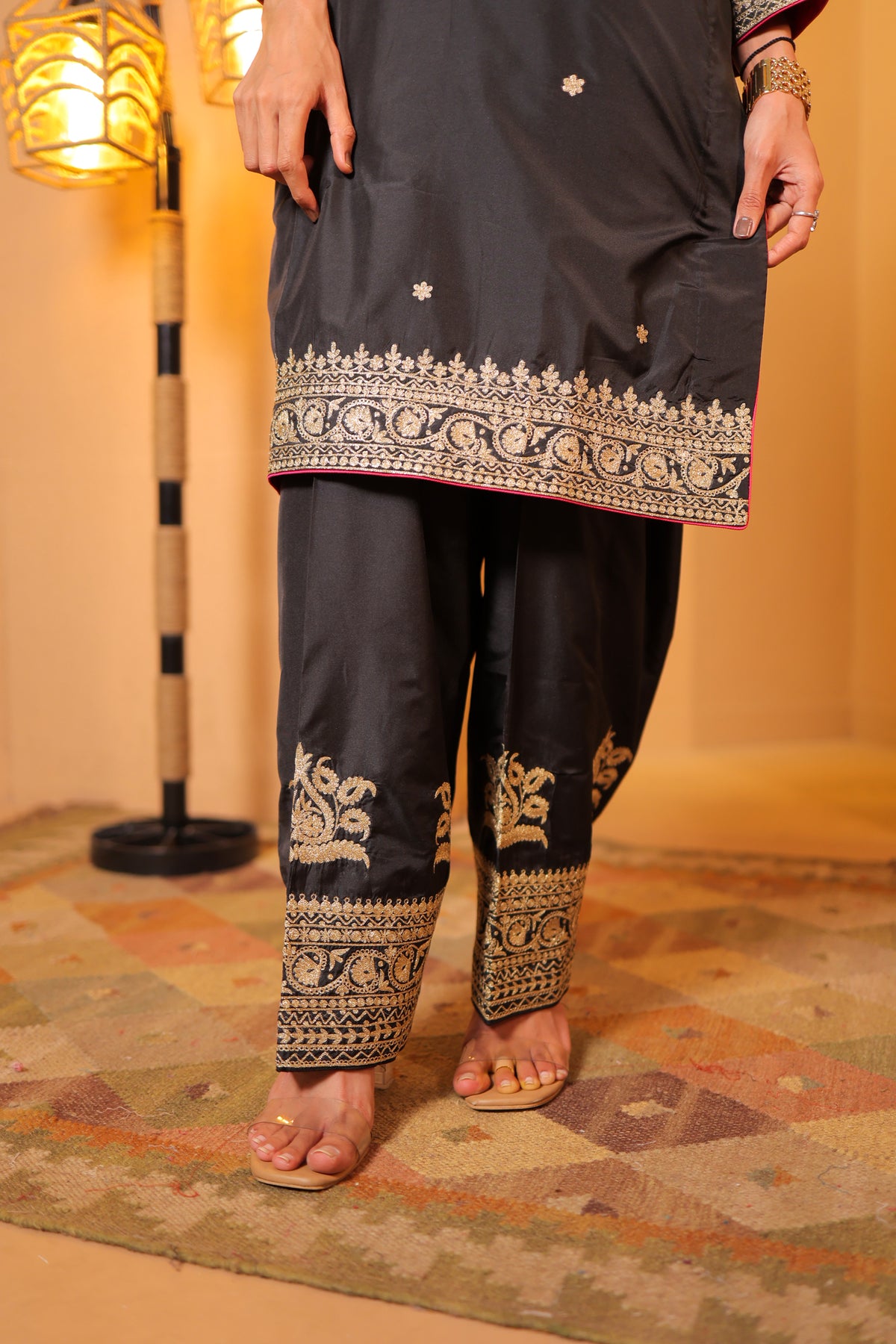 Noir Zardozi Kurta Set