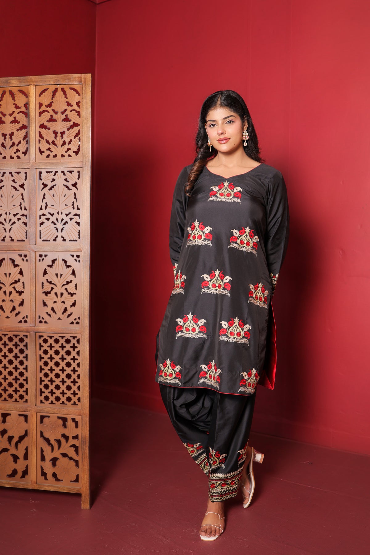 Midnight Blossom Kurta Set