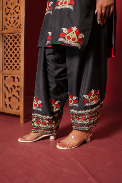 Midnight Blossom Kurta Set