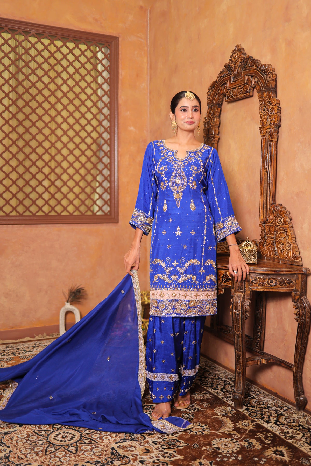 Royal Sapphire Zardozi Suit