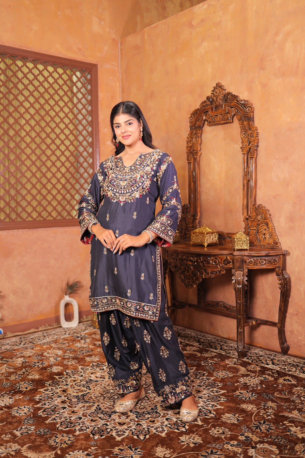 Slate Noir Kurta Set