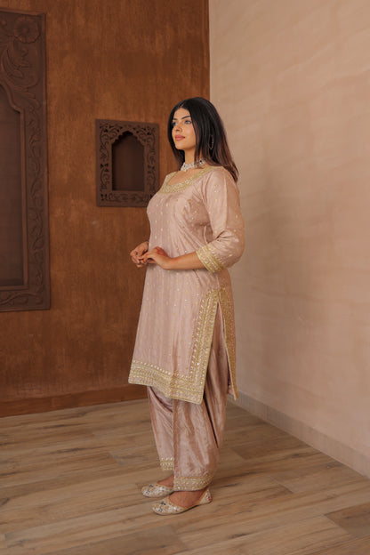 Wheat Beige Straight Suit