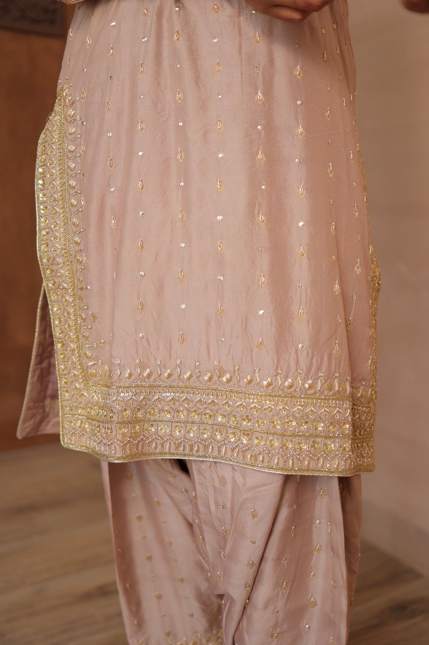Wheat Beige Straight Suit