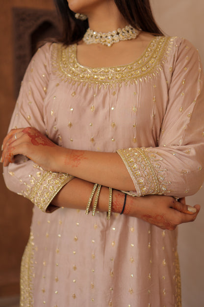 Wheat Beige Straight Suit