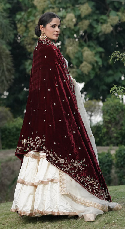 Cream White And Subtle Gold Embroidered Lehnga